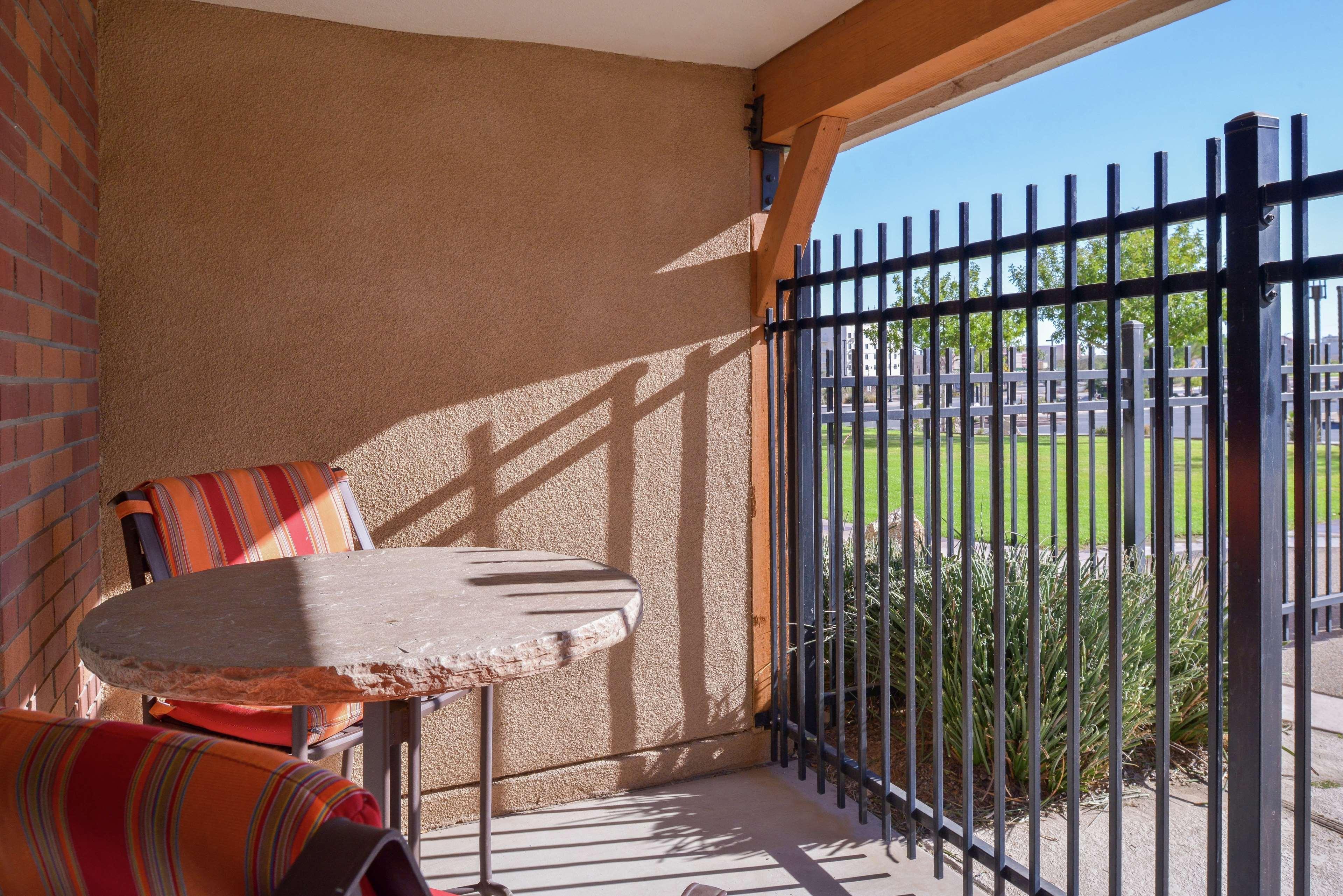 Hilton Garden Inn Yuma Pivot Point Exterior photo